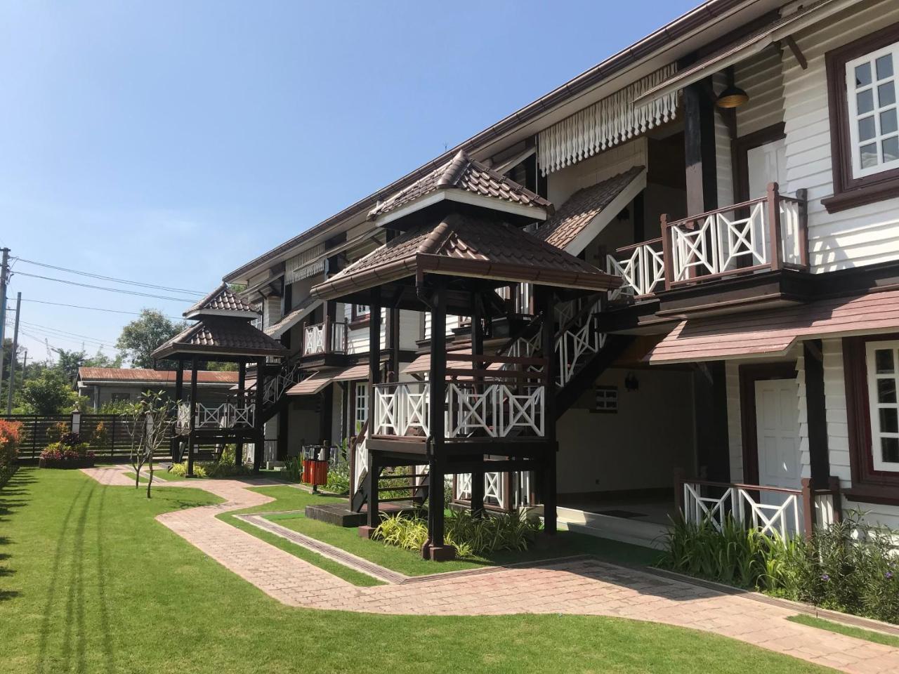 Silver Lake Hotel Nyaung Shwe Zewnętrze zdjęcie